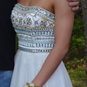 Sherri Hill prom dress